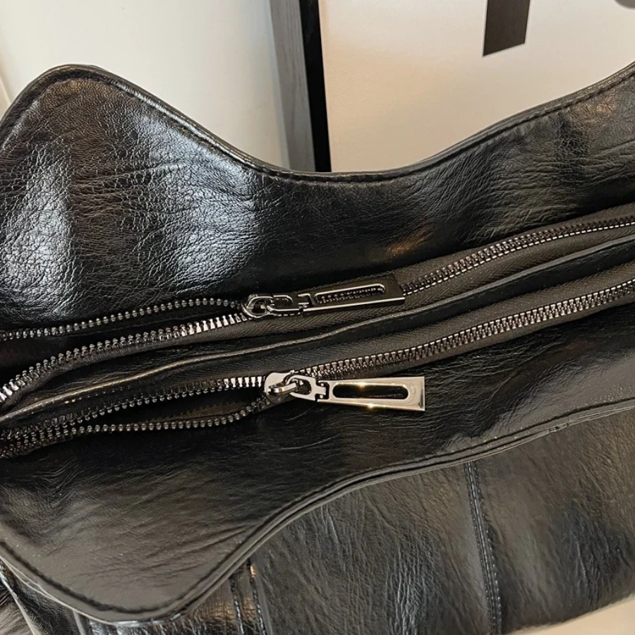 Dakota - Stylish shoulder bag